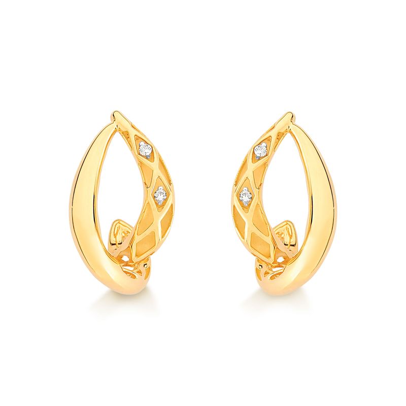 Brinco com Diamantes, em Ouro Amarelo 18K