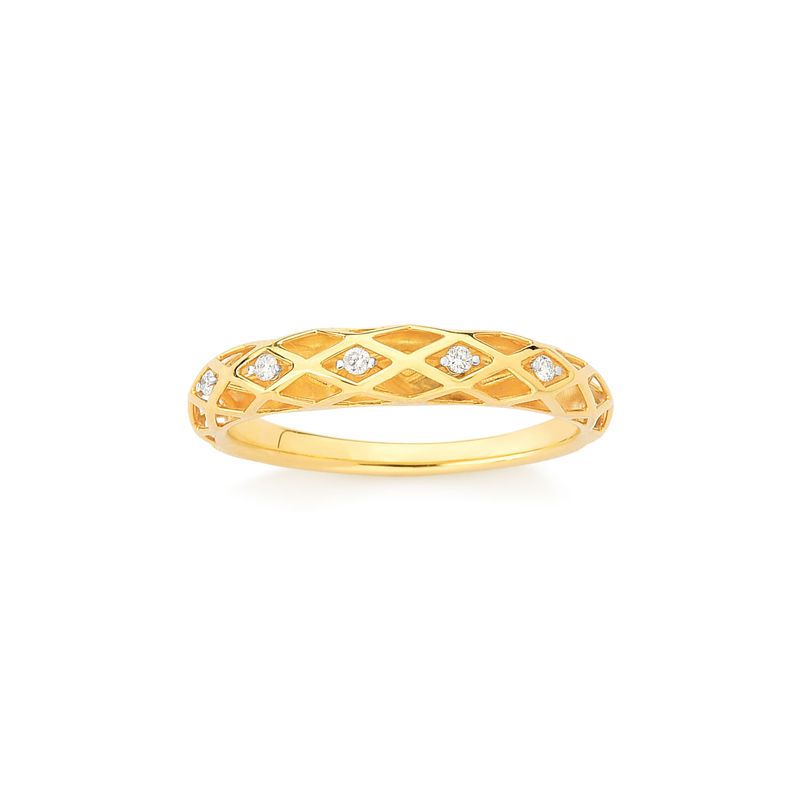 Anel com Diamantes, em Ouro Amarelo 18K