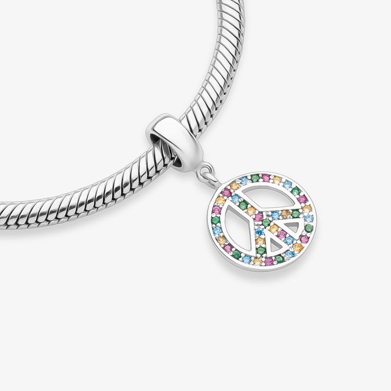 Charm Símbolo da Paz Cravejado em Prata 925