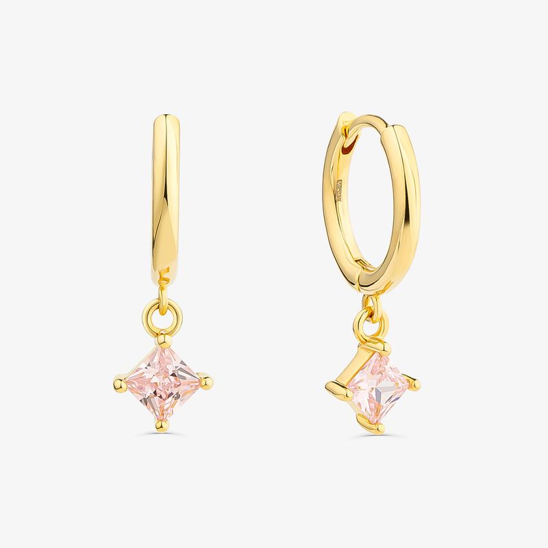 Argola Carré Rosa Cravejada em Prata 925 com Banho de Ouro Amarelo 18k