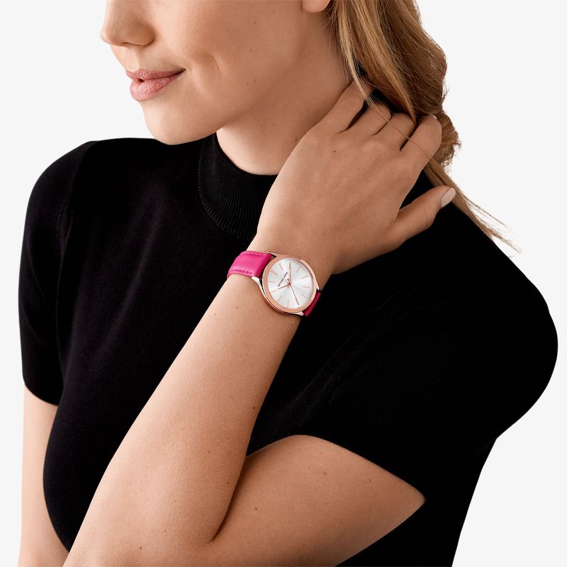 Relógio Michael Kors Feminino Slim Runway em Couro Rosa MK7469/0JN
