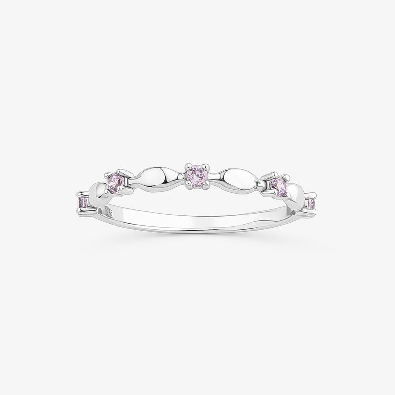 Anel Cravejado em Prata 925