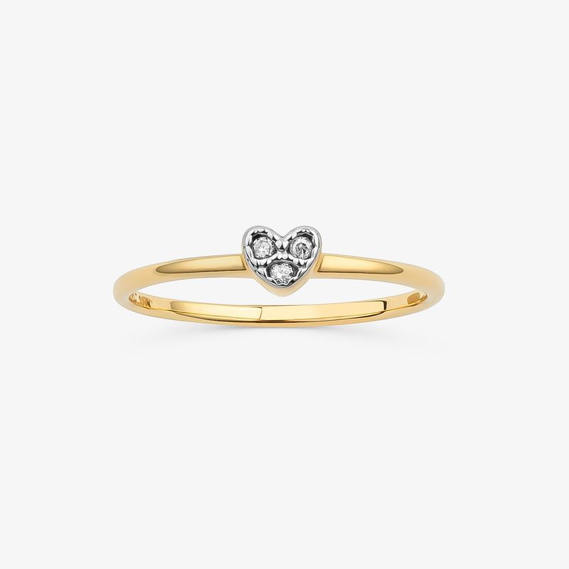 Anel Coração em Ouro Amarelo com Diamante
