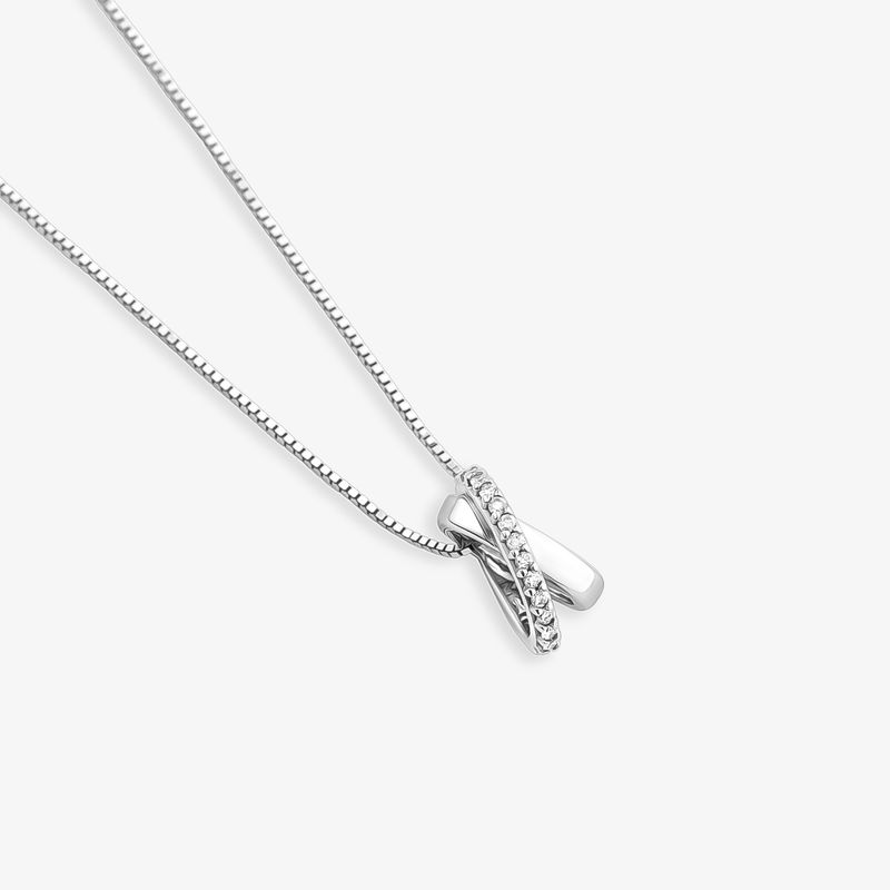 Pingente Entrelaçado Envolver em Ouro Branco 18K com Diamantes
