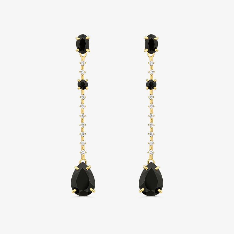 Par de brincos longos com pedras negras em ouro e detalhes em diamantes.