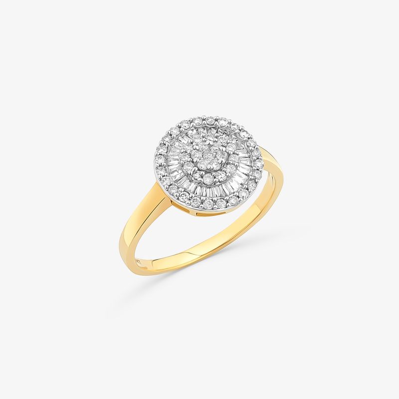 Anel Majestic em Ouro Amarelo 18k com 65 Pontos de Diamantes- 12 mm
