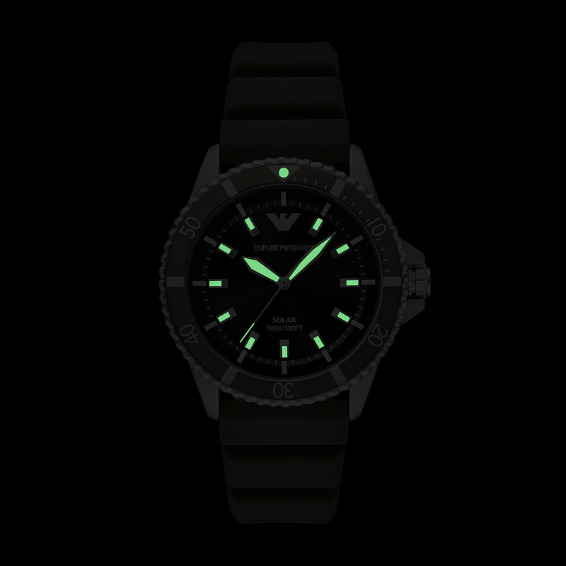 Relógio Empório Armani World Explorer Solar Masculino em Aço Prateado e Silicone AR11699B1